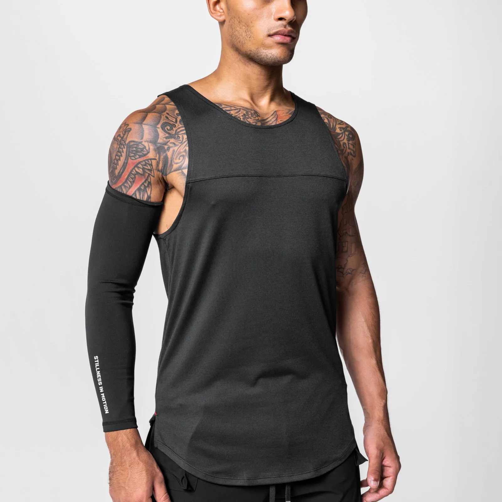 0644. Core Vented Tank - Black