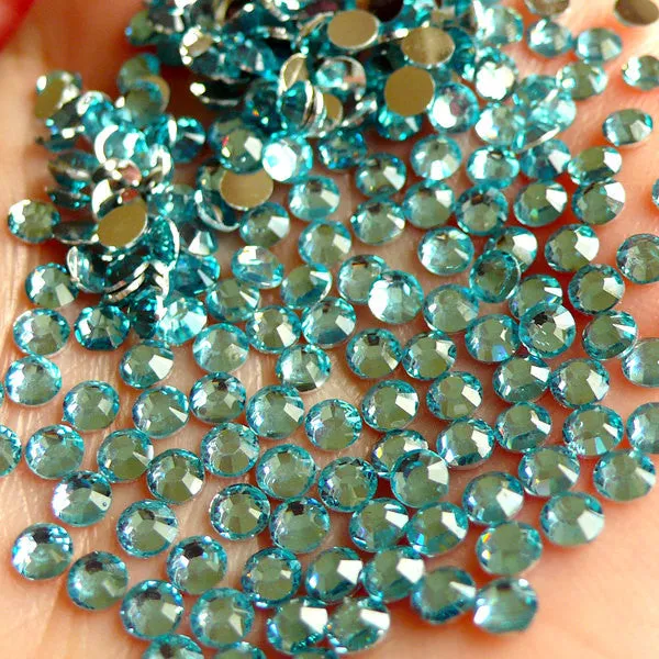 3mm Round Rhinestones | 14 Faceted Cut Resin Rhinestones (Aqua Blue / Around 1000 pcs)