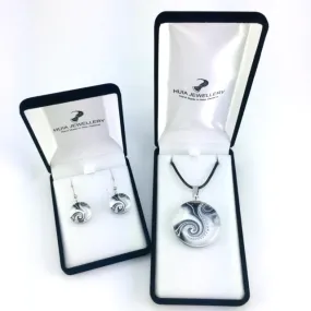 Black/White Dot Wave Pendant & Earring Set