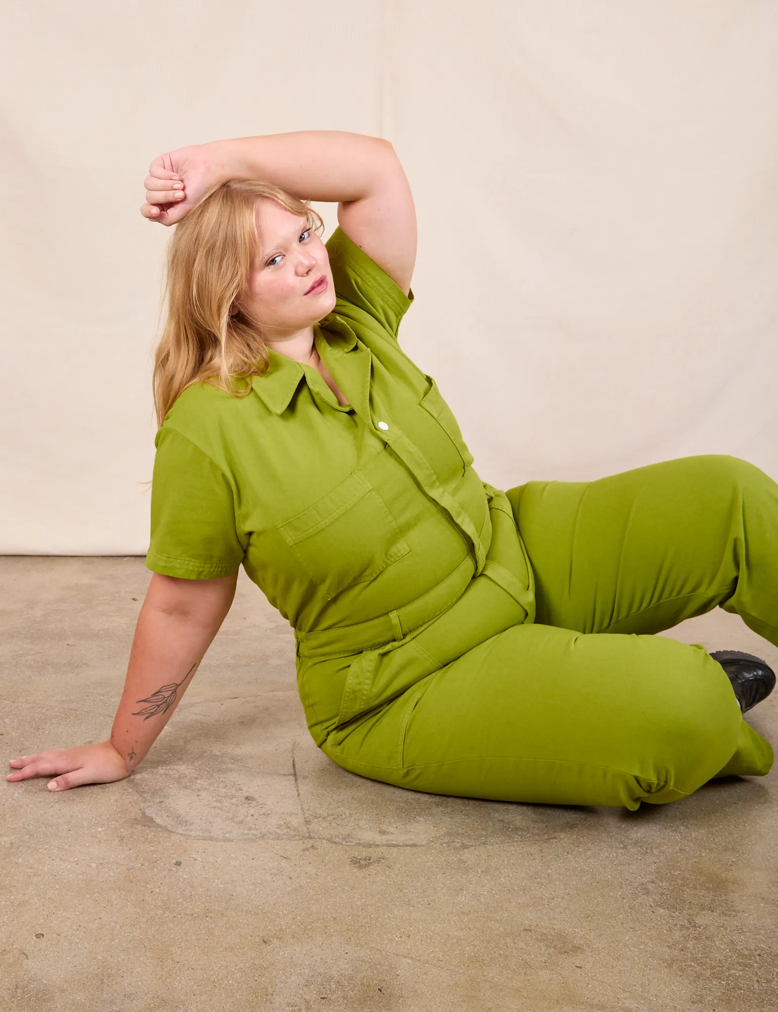 Short Sleeve Jumpsuit - Gross Green